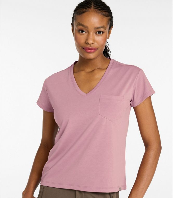 Mountainside V-Neck Pocket Tee Short Sleeve Women's Regular