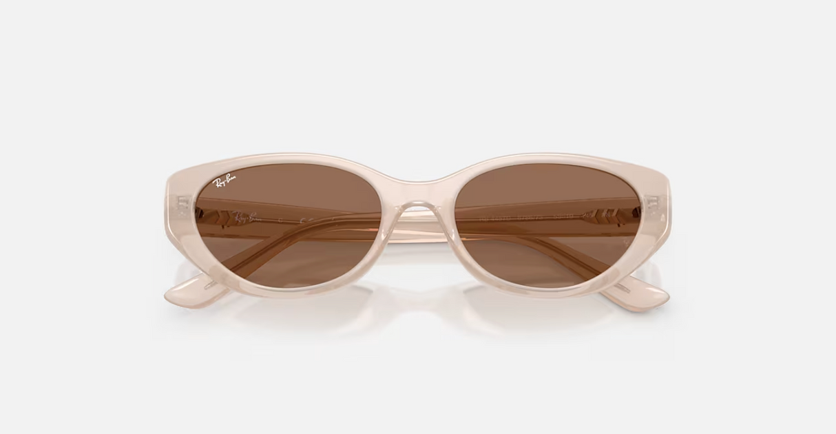 RB4457D Bio-Based 678673 Polished Opal Beige w/ Dark Brown