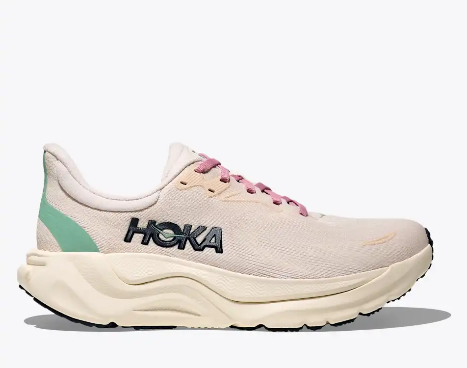 Women's Arahi 8